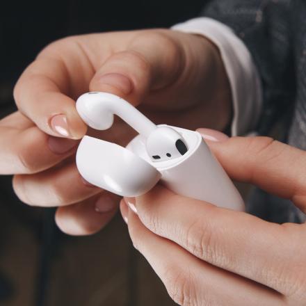 Беспроводные наушники Deppa Air Light White